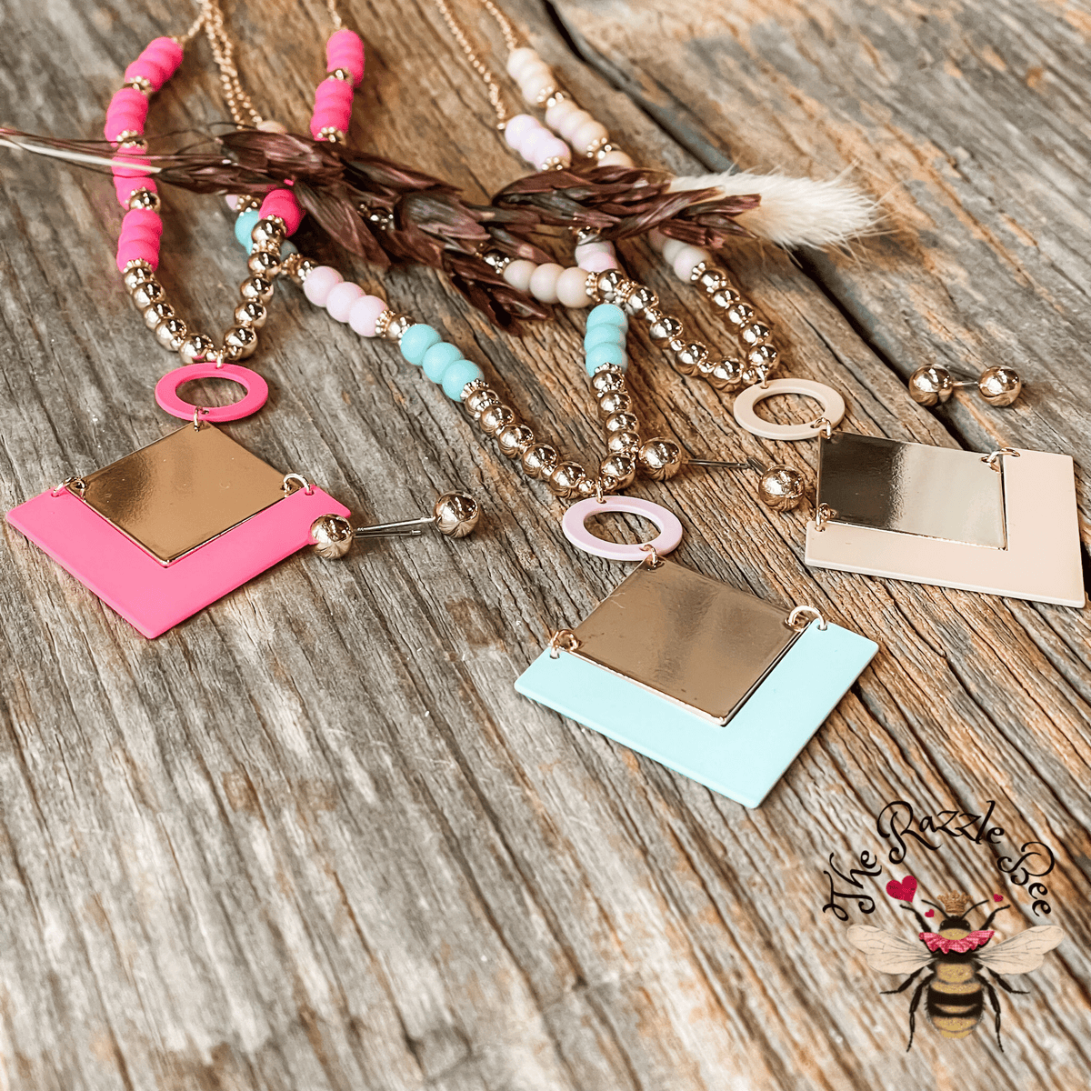 Diamond Shape Pendant Necklace