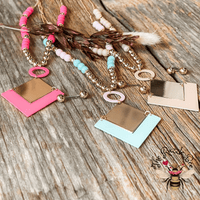 Diamond Shape Pendant Necklace