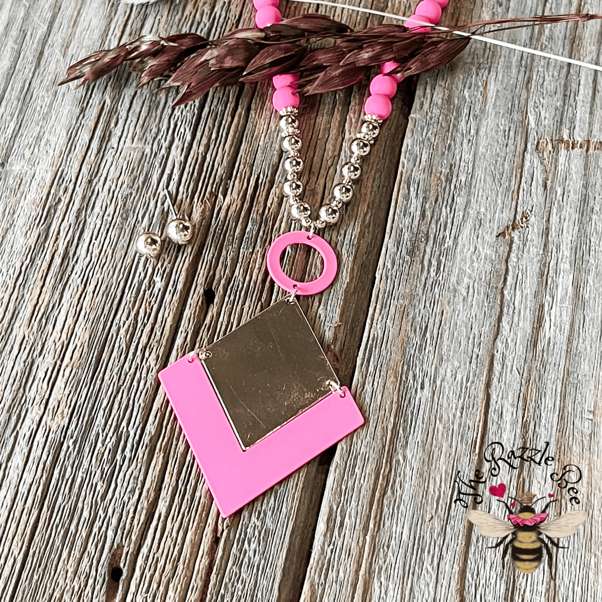 Diamond Shape Pendant Necklace